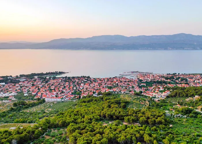 Lägenhet With Parking Space Supetar, Brac - 16445 *