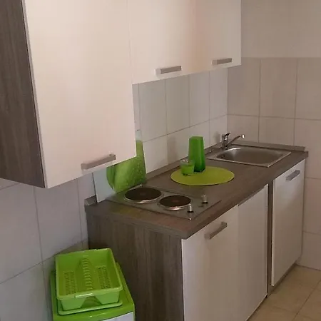 Apartamento With Parking Space Supetar, Brac - 16445 Supetar